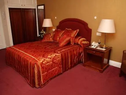 Harbour 4* Фовей
